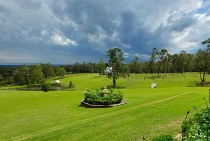 Cabins At Lovedale Wedding Chapel Esterno foto