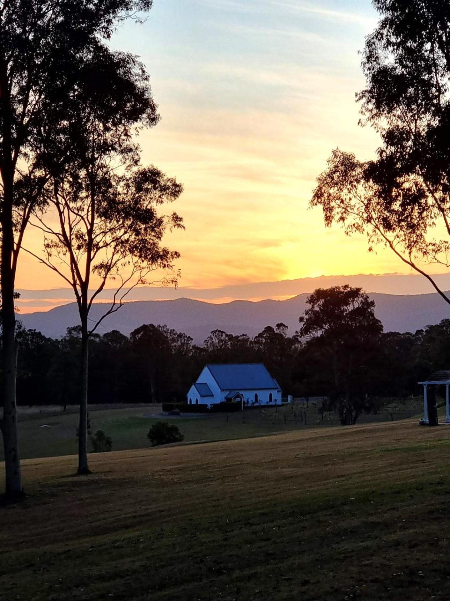 Cabins At Lovedale Wedding Chapel Esterno foto